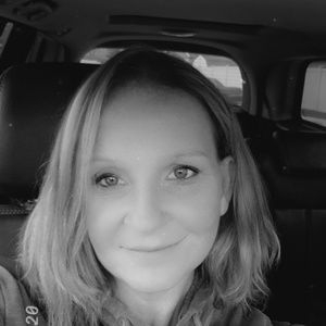 Meet your Posher, Jeanette